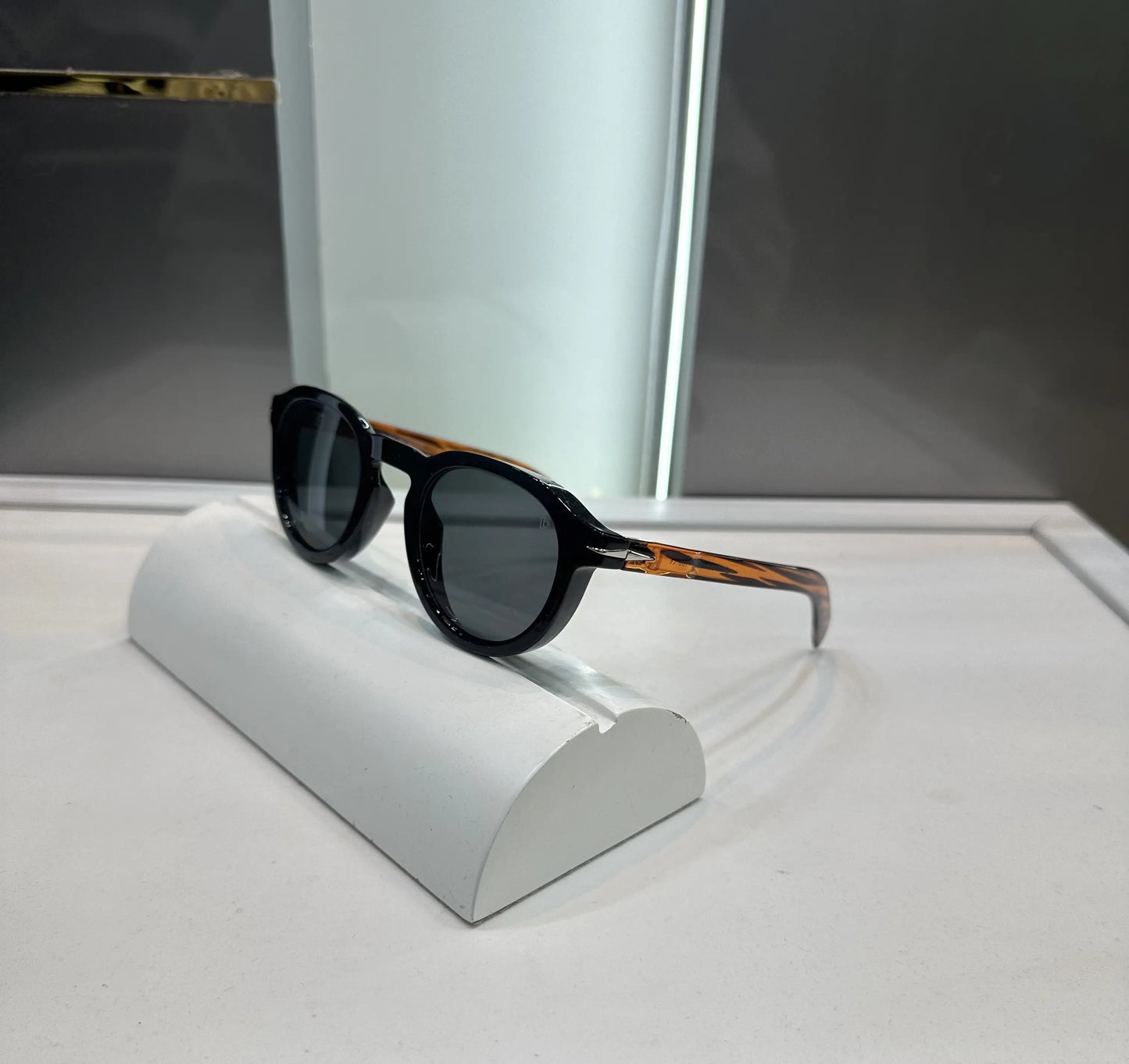 David  Bekcham Orange Black Premium Shades 5255