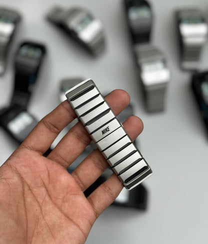 NIK-E PREMIUM CHAIN WATCH