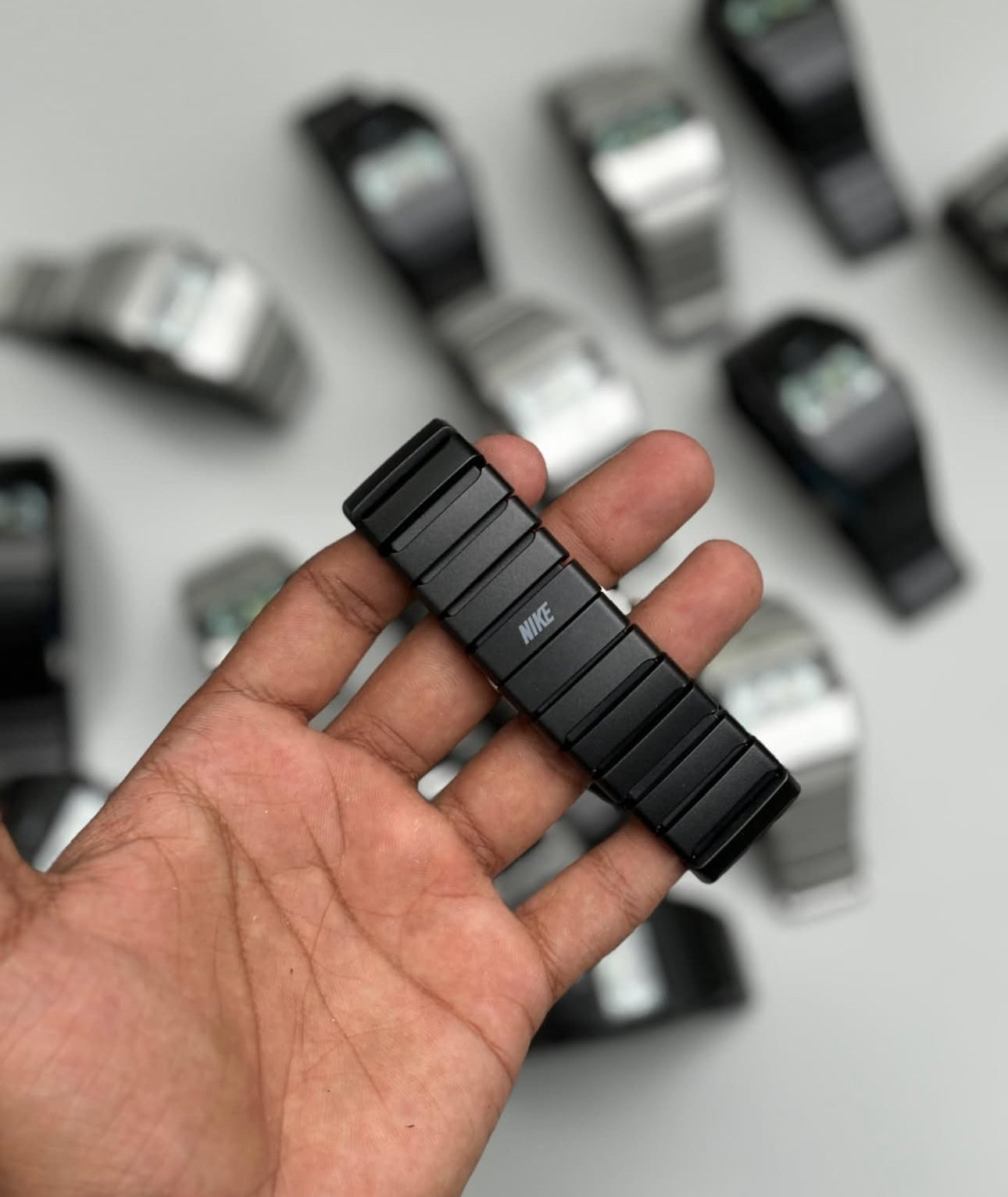 NIK-E PREMIUM CHAIN WATCH