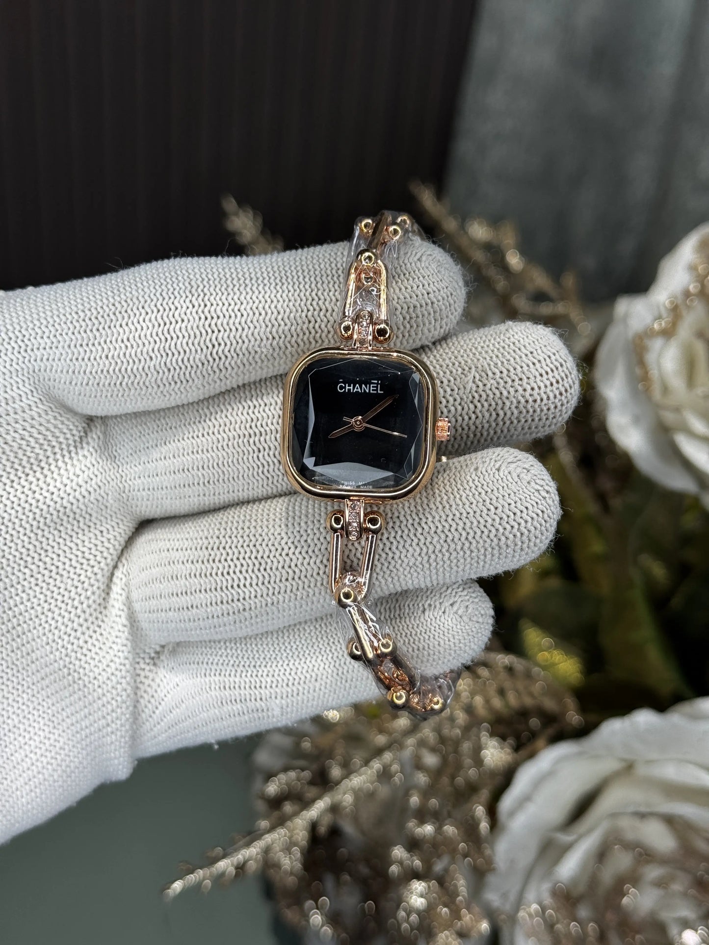 Chane l Diamond Cut Rose Gold Black