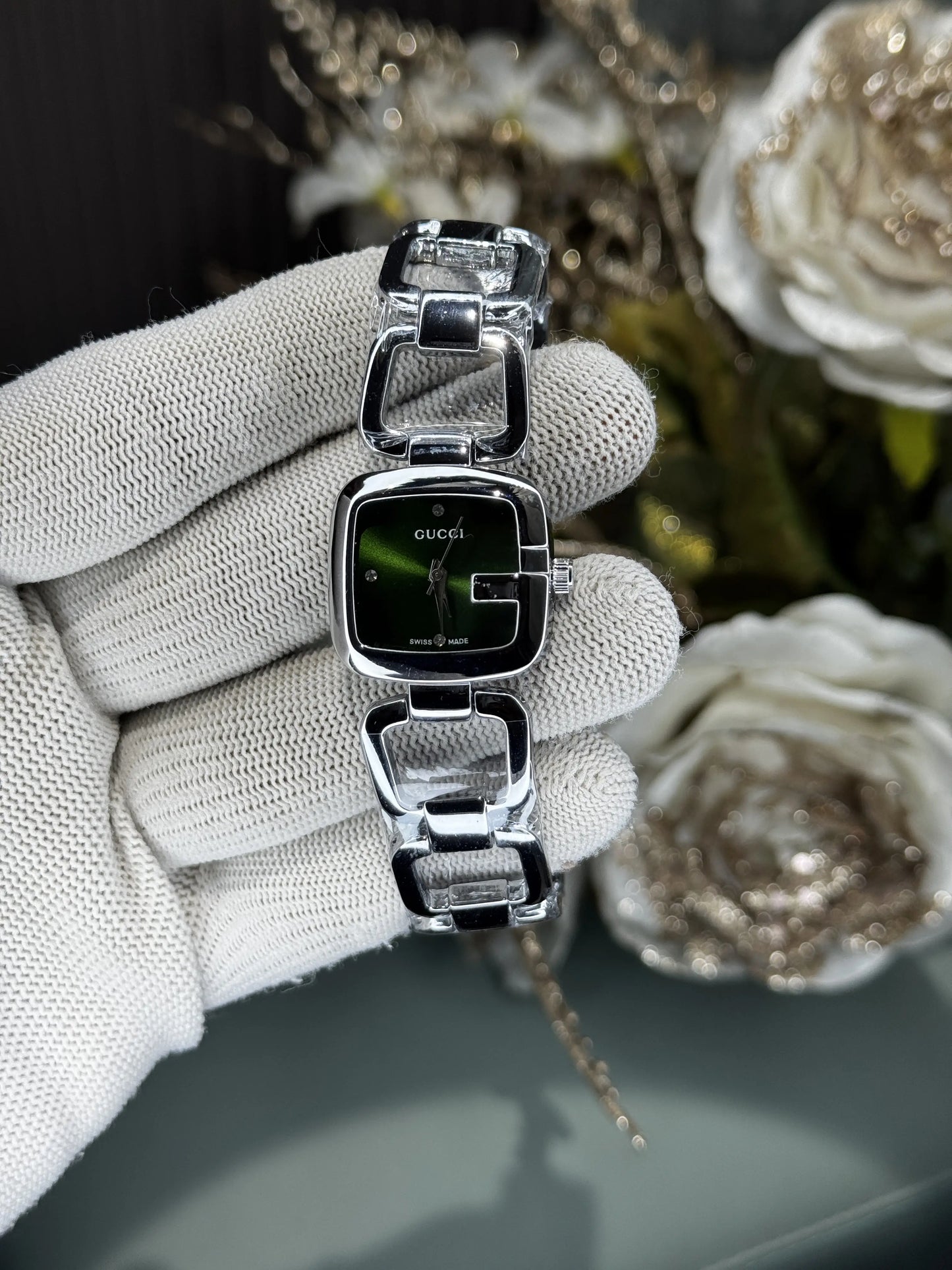 Gucc i Silver Green Premium Ladies Watch
