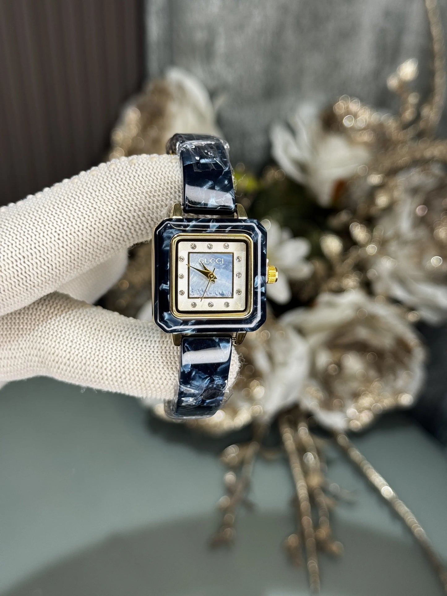 Gucc i Gold Teal Blue Premium Ladies Watch