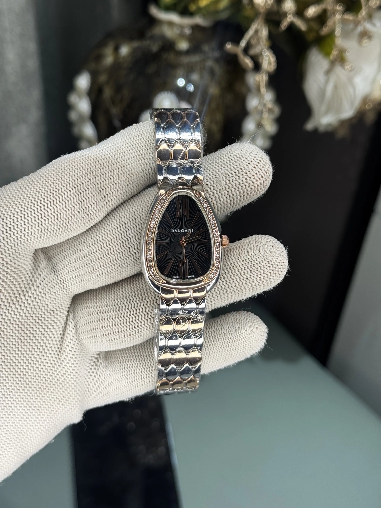 Bvlgar i Dual Tone Black Premium Ladies Watch