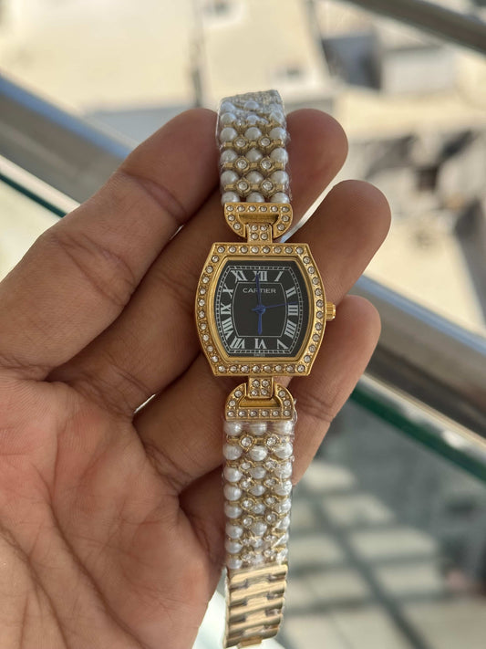 Cartie r Pearls Gold Black Premium Watch