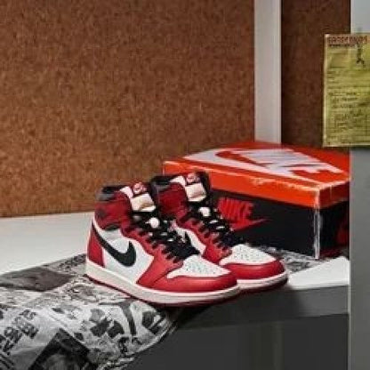 NIK_E AIR JORDAN RETRO 1 HIGH LOST & FOUND WITH OG BOX YELLOW BILL BUTTER PAPER