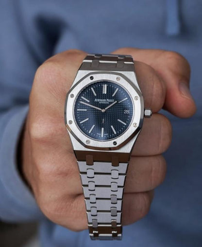 AUDEMARS PIGUET ROYAL OAK QUARTZ SILVER BLUE