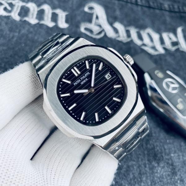 PATEK PHILIPPE NAUTILUS QUARTZ