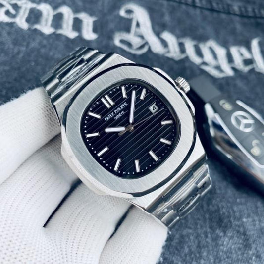 PATEK PHILIPPE NAUTILUS QUARTZ
