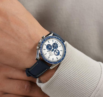 OMEG_A SPEEDMASTER SNOOPY 50TH ANNIVERSARY